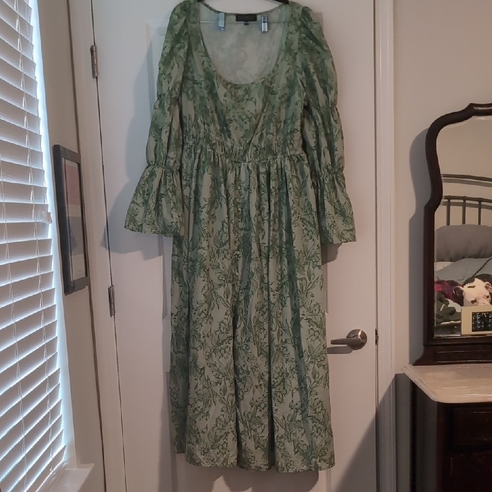 Eloquii Green Floral Long Sleeve Dress - Picture 3 of 3